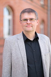 Scientific committee Witold Konopka, Ph.D. – Head of the Laboratory of Neuroplasticity and Metabolism at Łukasiewicz – PORT from March 2021